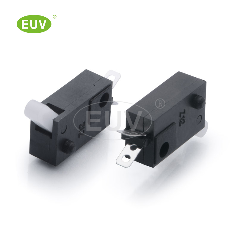 10.2mmx5.8mmx8.2mm 臥式 常開 插件檢測開關(guān)